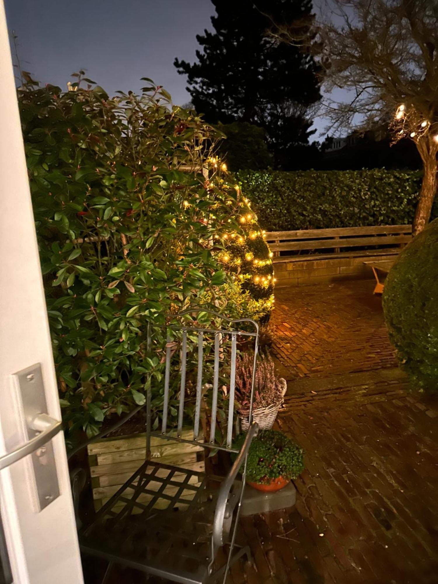 B&B Ereprijs Den Haag Exterior foto